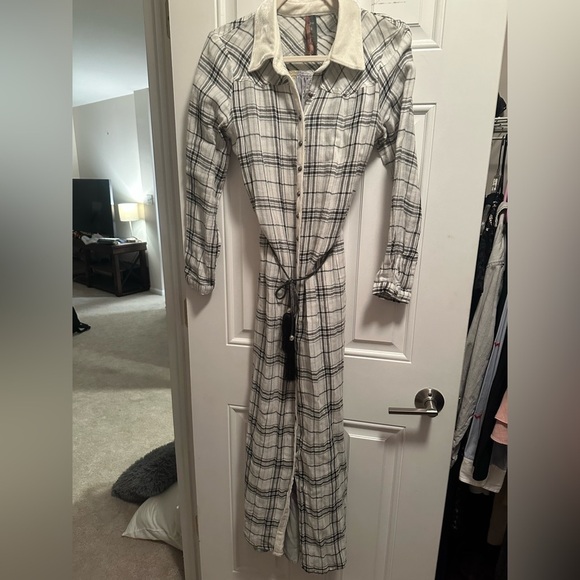 Aratta Dresses & Skirts - Aratta Silent Journey Plaid Duster Shirt Maxi Dress XS